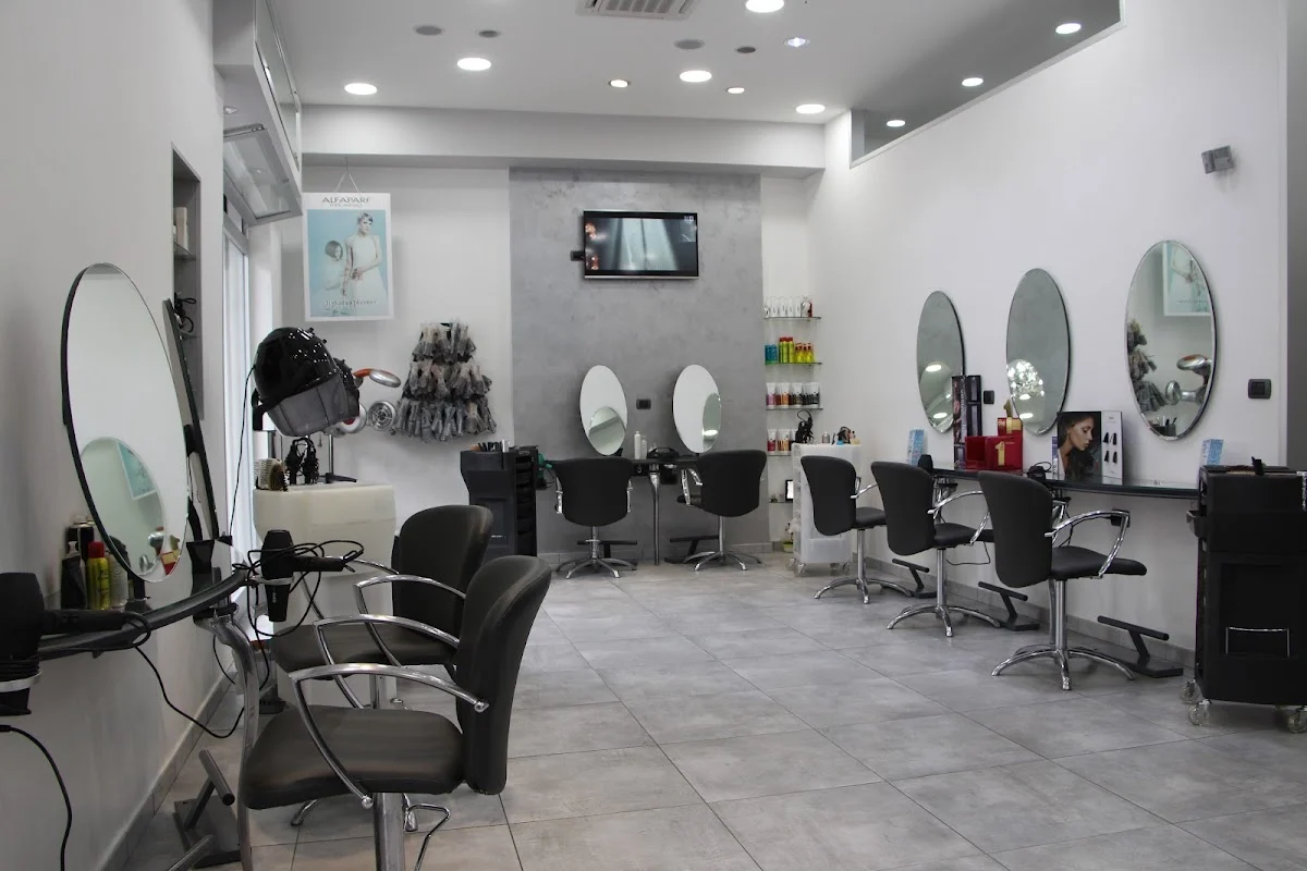 Alfonso Miccoli HairDresser - 3