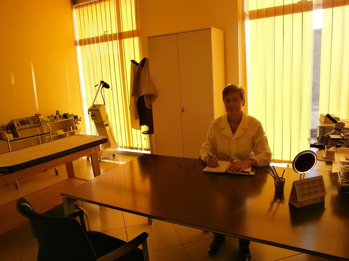 Dottssa Birgit Regina Knoepfel Dermatologia e Medicina Estetica Centro Horus