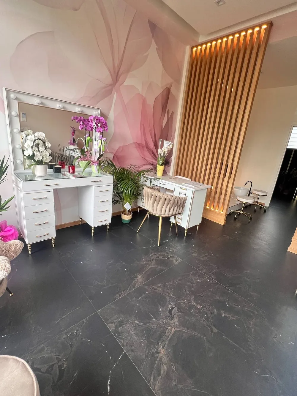 ESTETICA F & G