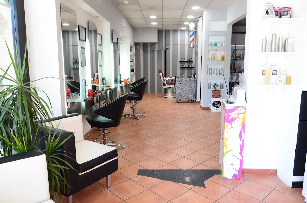 FG Style Parrucchieri Barbershop di Francesca Gentile - 3