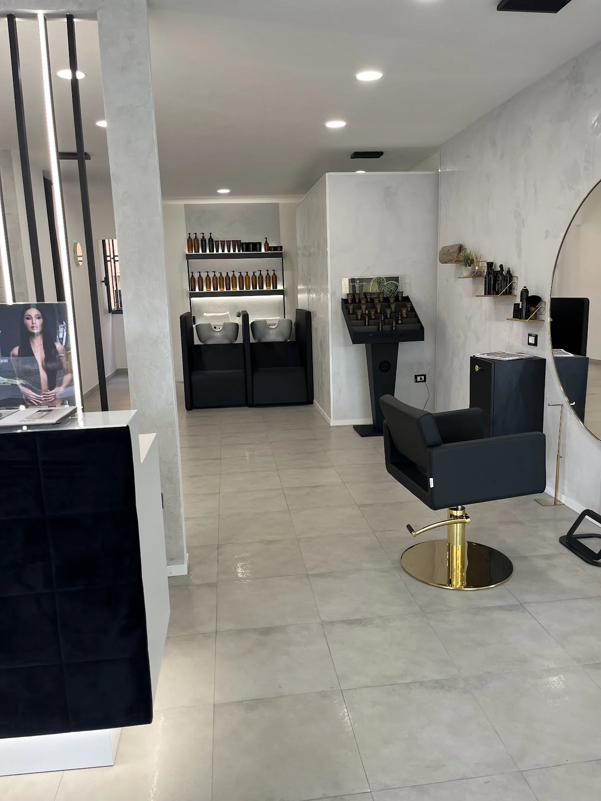 GLOW HAIR STUDIO S.R.L. - 2