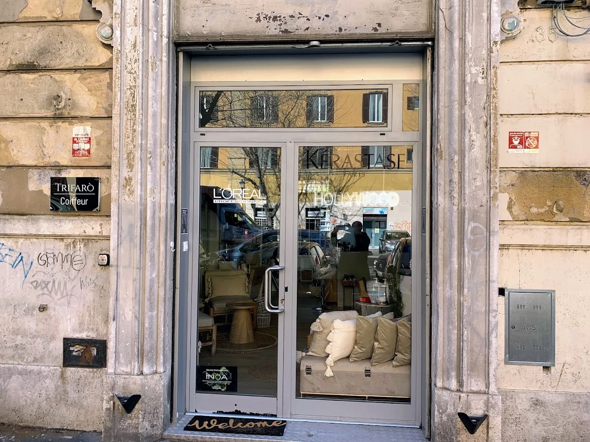 Hollywood Coiffeur - 3
