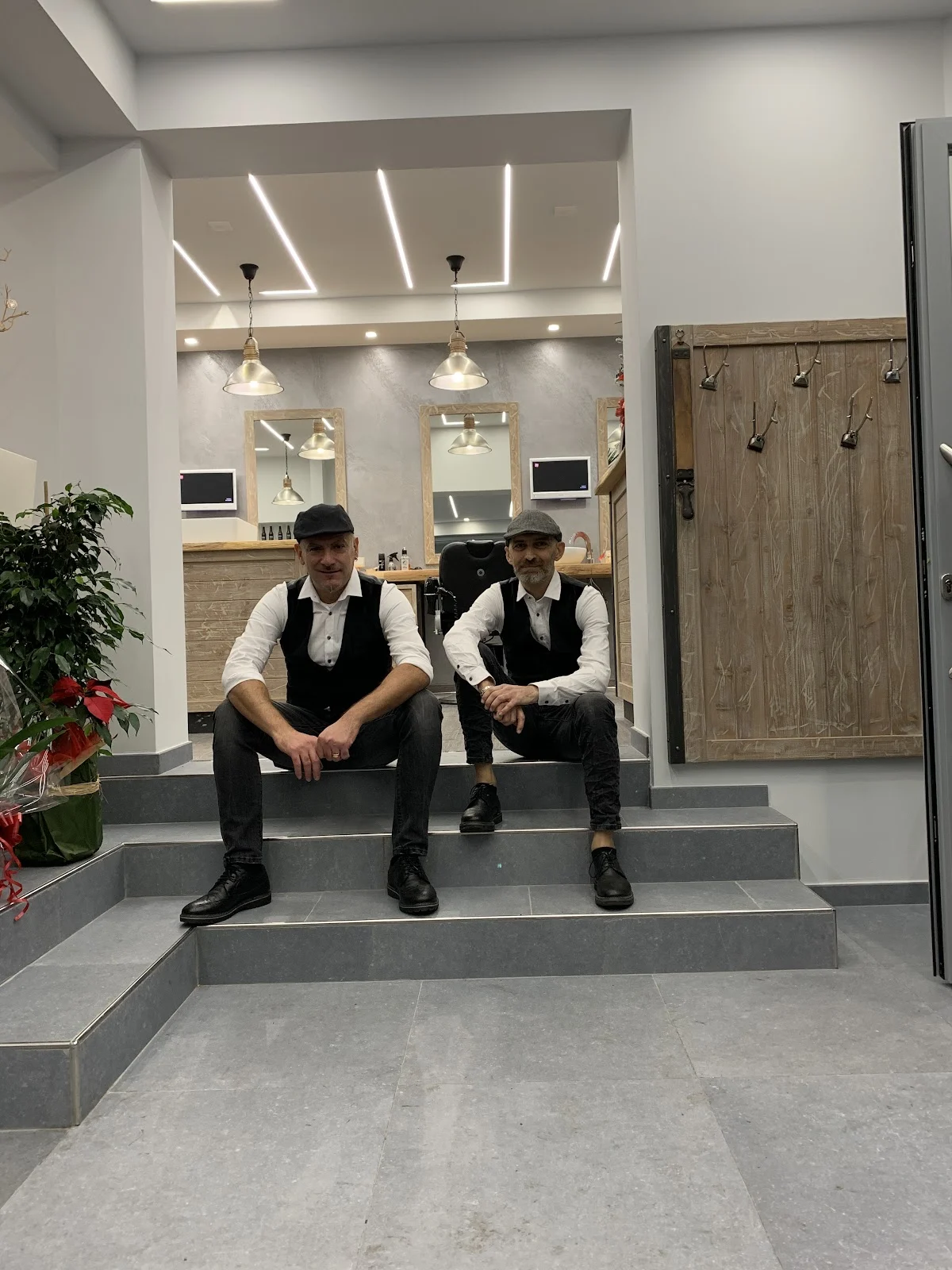 “IL BARBIERE “ Americo & Eugenio