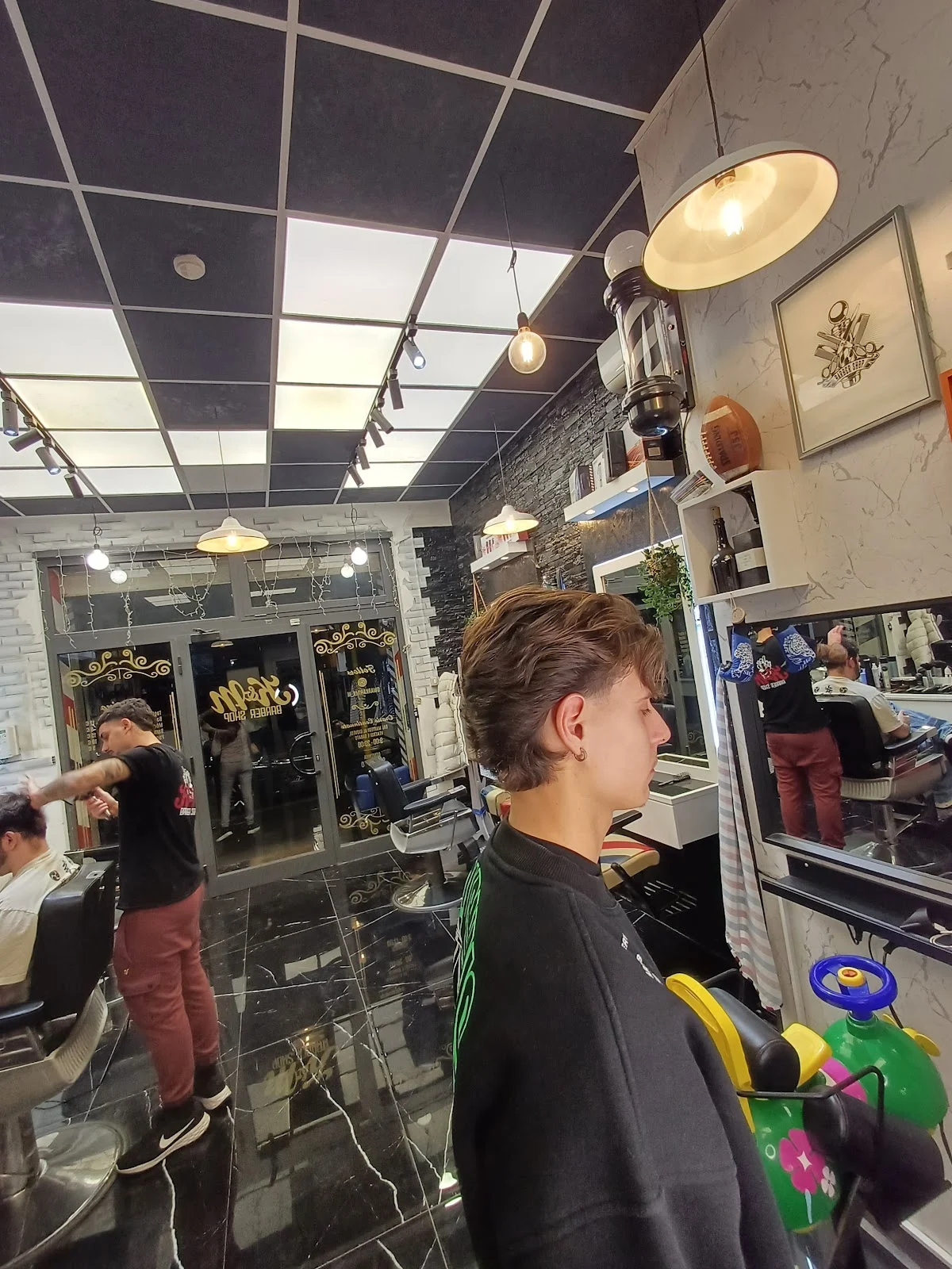 K&M Barber Shop - 4