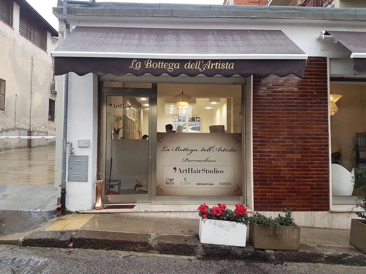 La Bottega Dell'Artista Parrucchieri Di Cabizza Giuseppe - 2