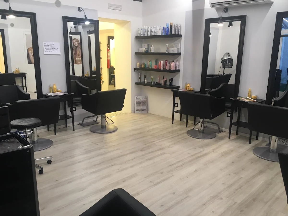 La Boutique Del Capello Di Raul Taddei - Camaiore