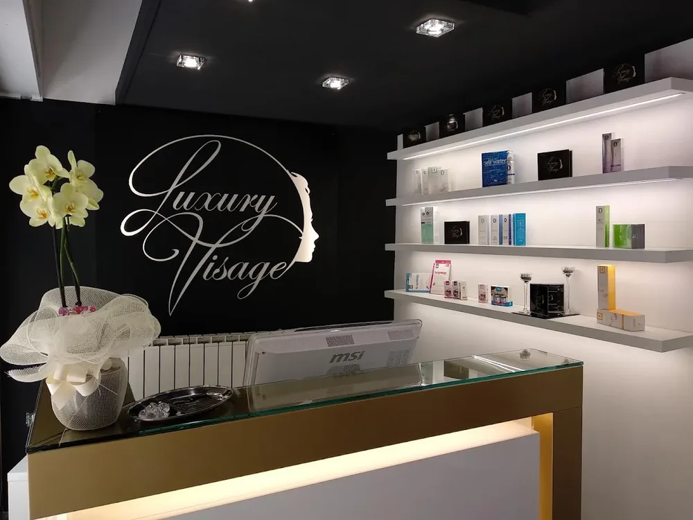Luxury Visage