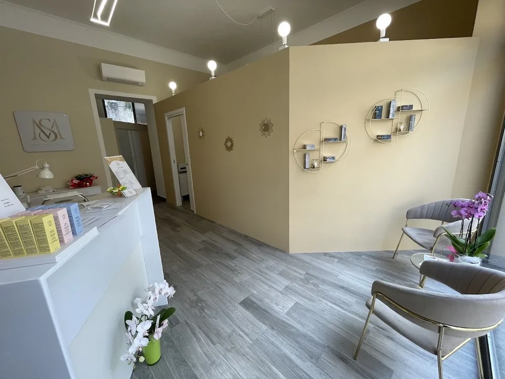 Mari Nails & Beauty - 2