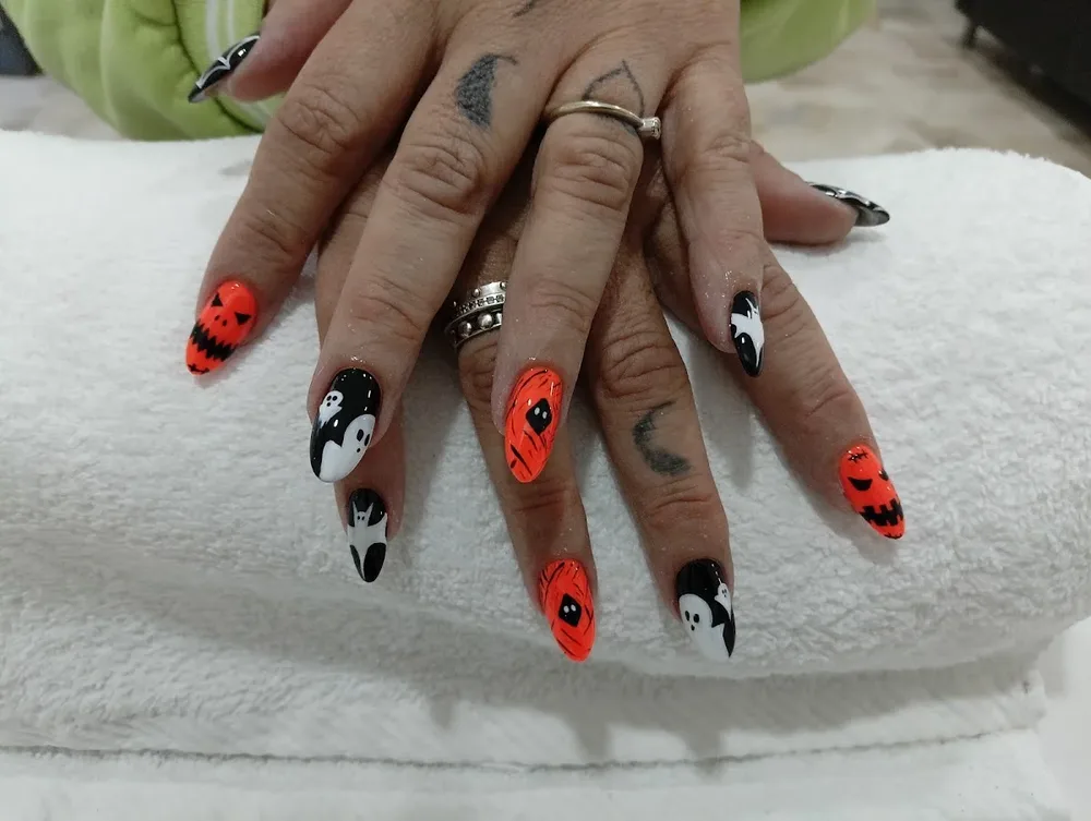 Miny Nail Spa - 3