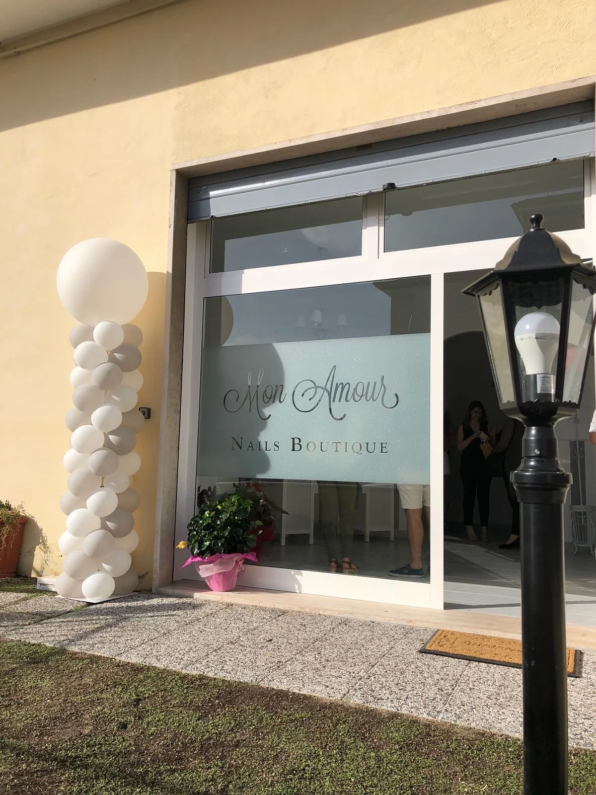 Mon Amour Nails Boutique