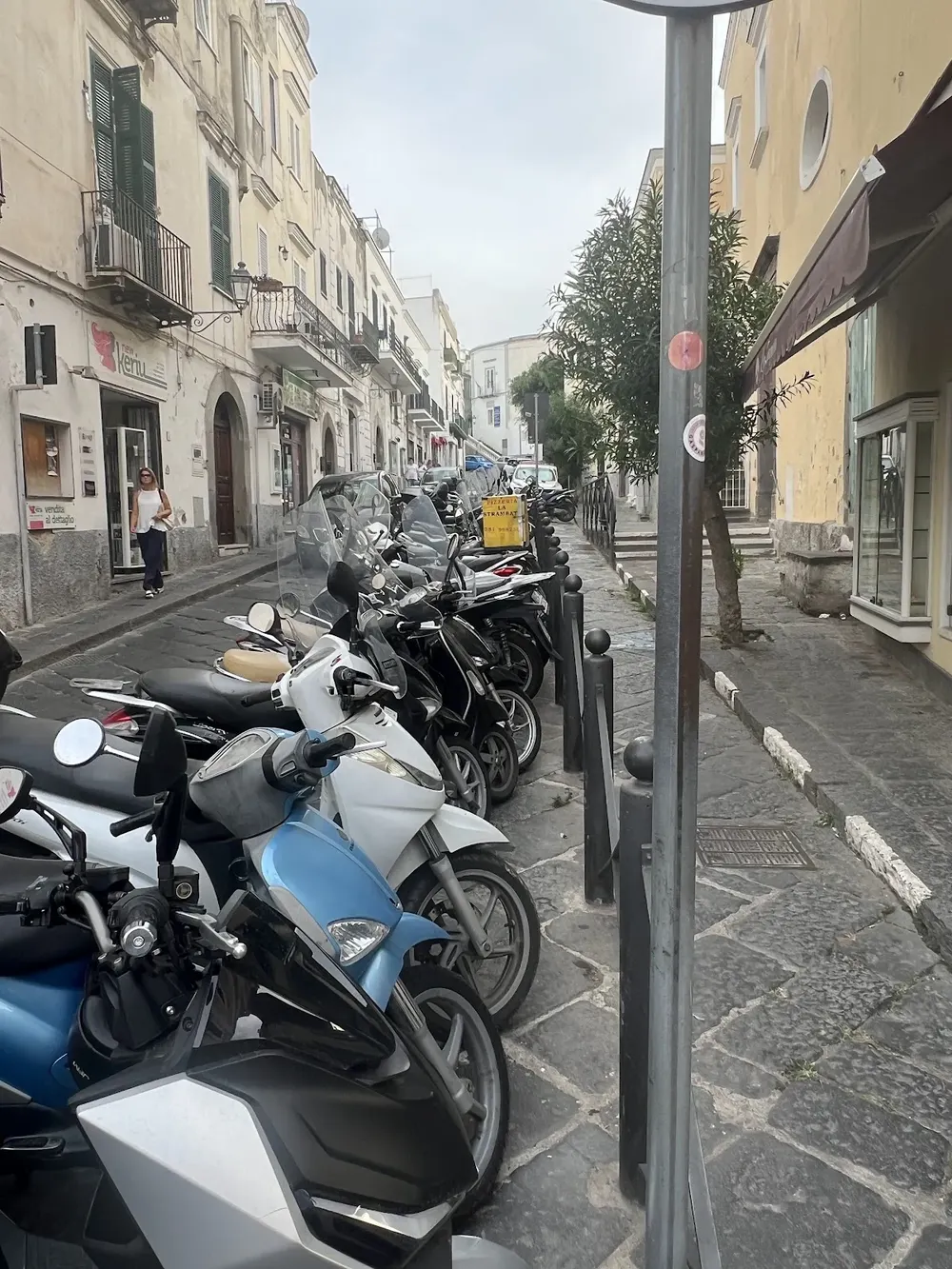 New Keriu fornitura/prodotti estetica e parrucchiere