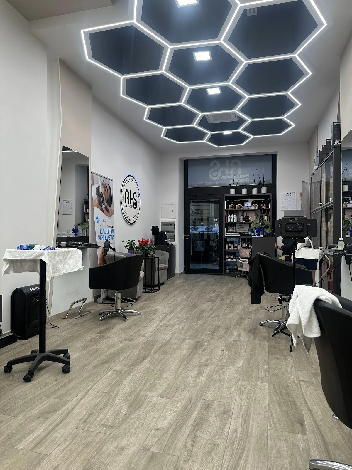 RHS Beauty Salon & Academy