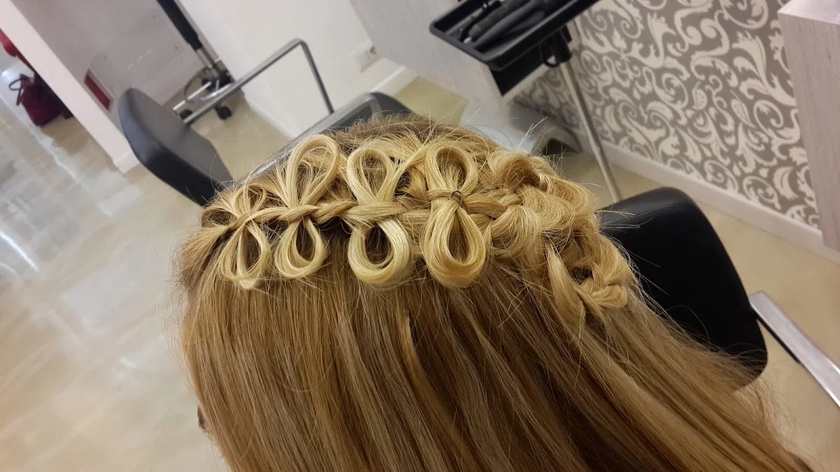 Roin Hair Style - 3
