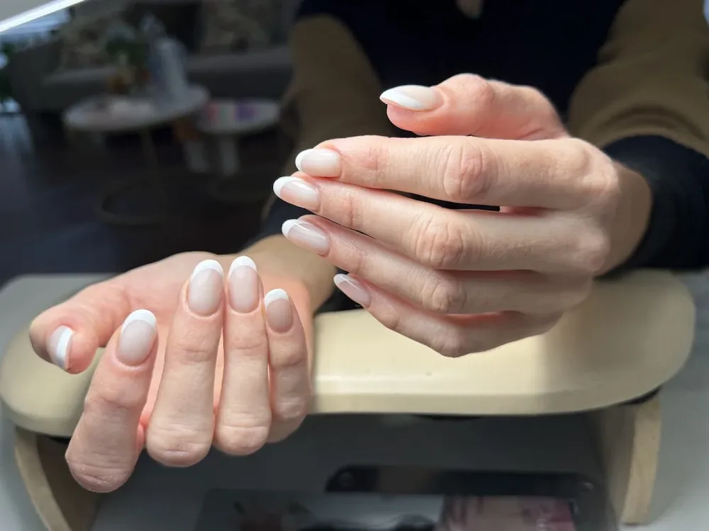 Umi nails