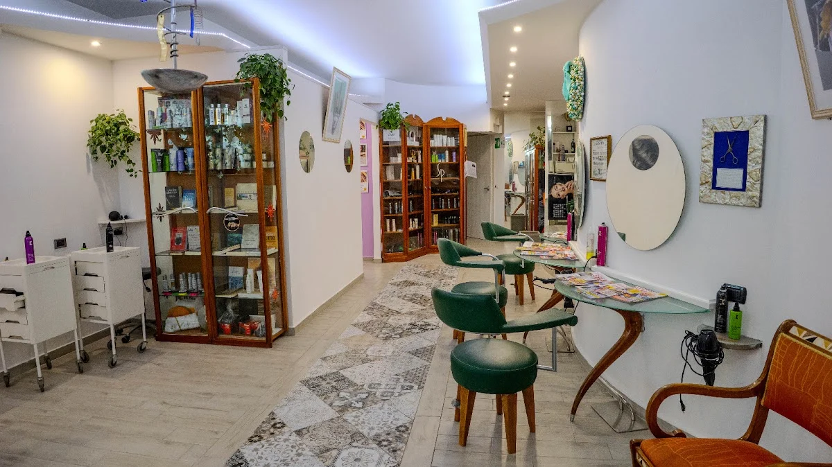 Visionari | Parrucchiere ~ Estetica | Vibo Valentia